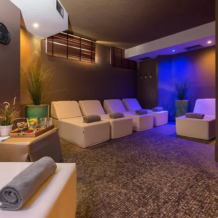 Blu Hotel 4*